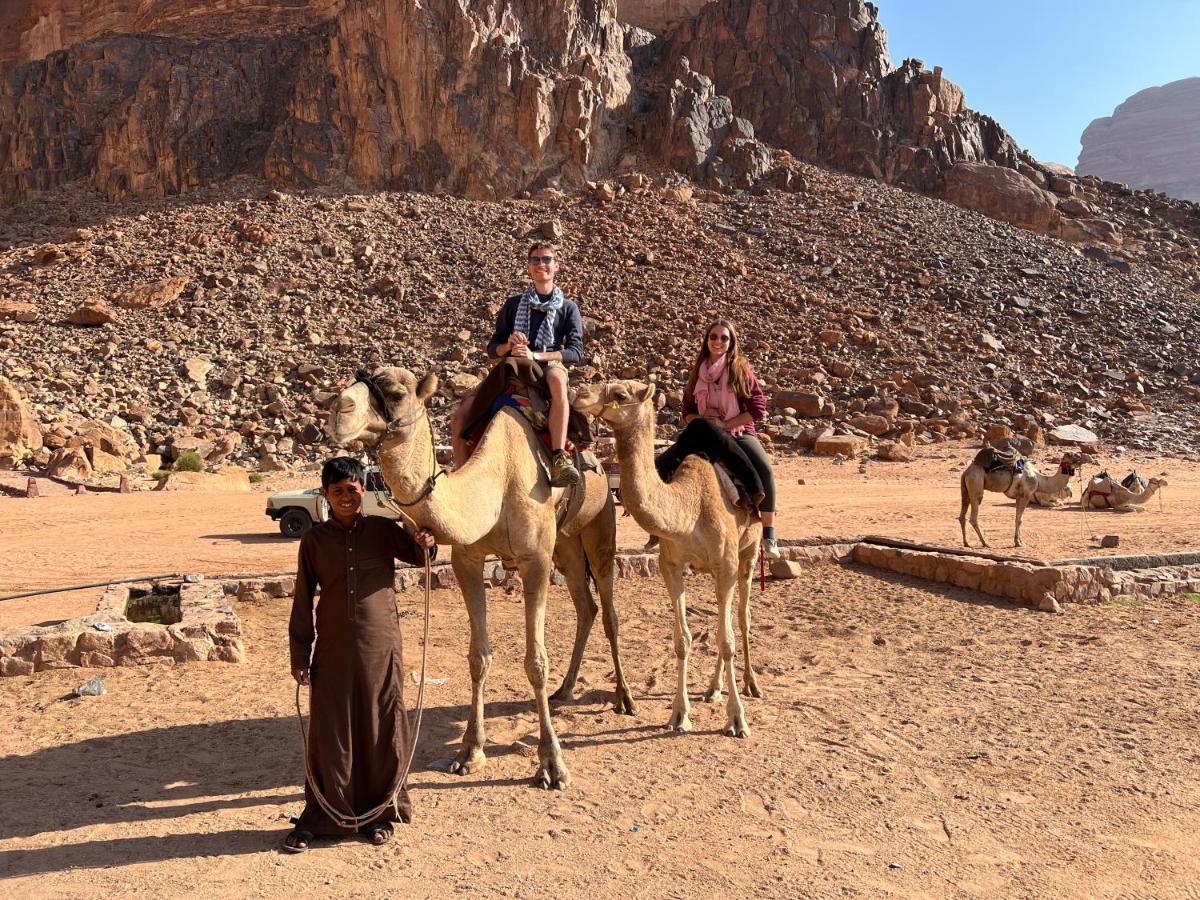 Joy To Wadi Rum Eksteriør billede