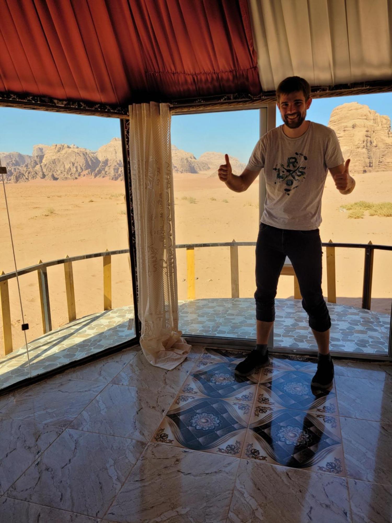 Joy To Wadi Rum Eksteriør billede