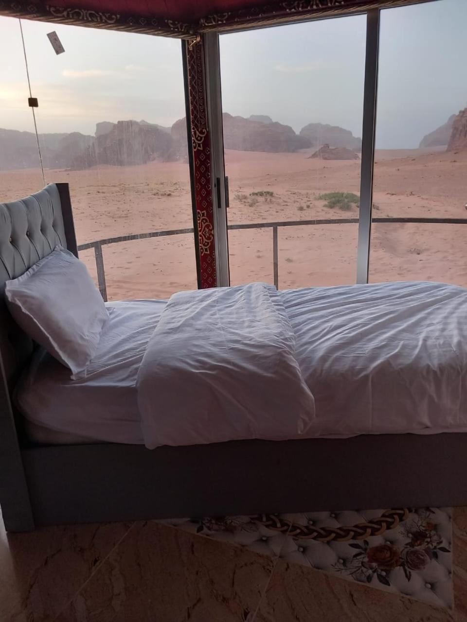 Joy To Wadi Rum Eksteriør billede