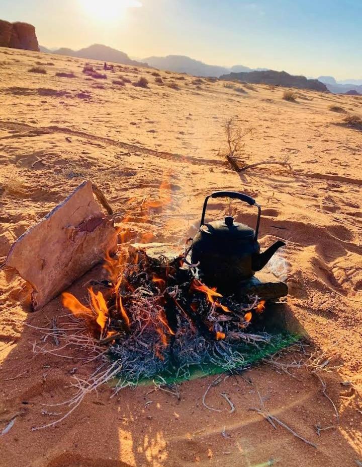 Joy To Wadi Rum Eksteriør billede