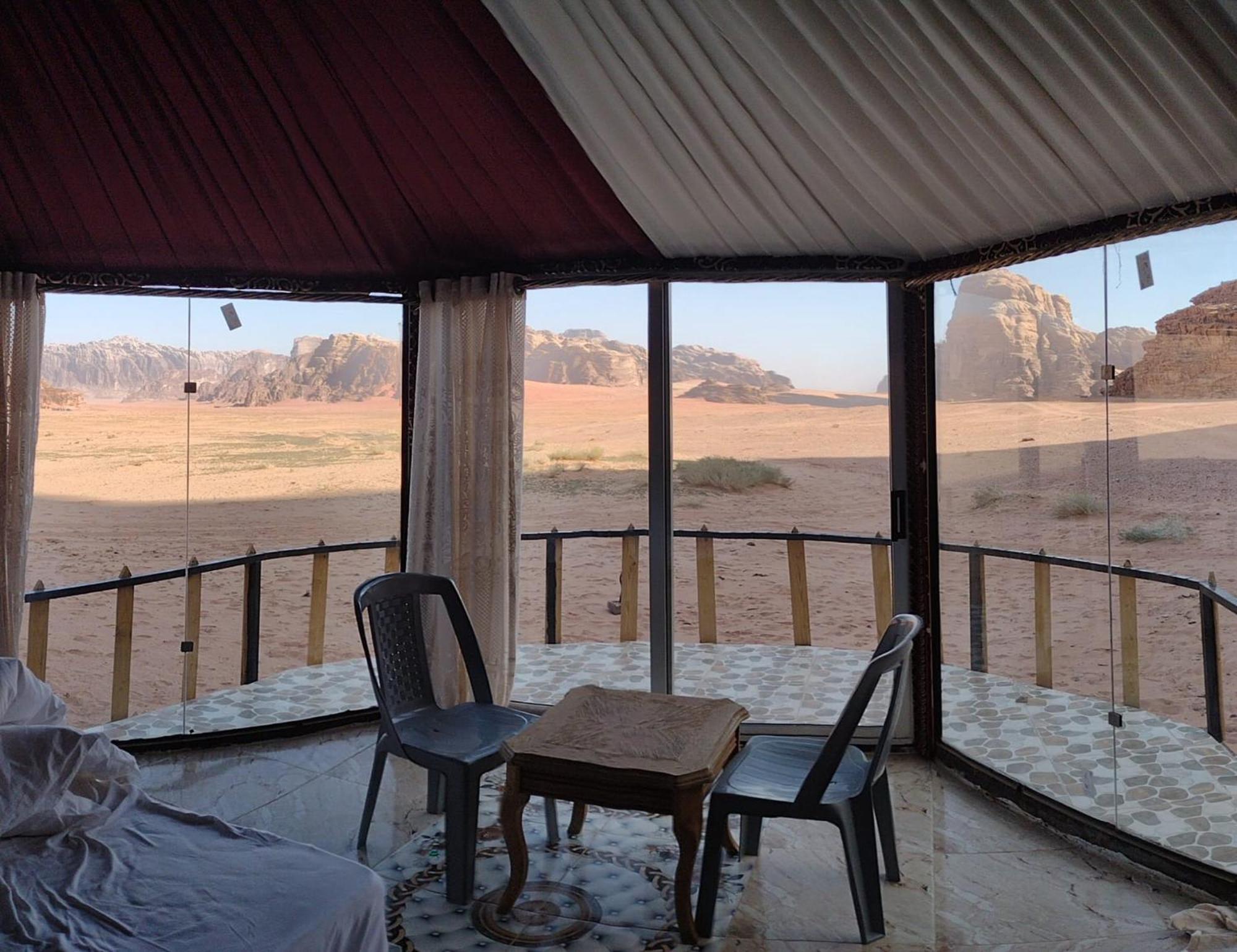 Joy To Wadi Rum Eksteriør billede